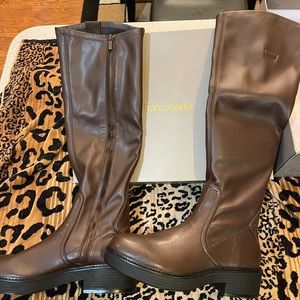 NEW Franco Sarto knee high boots. Women’s size 9M/Dark Brown
